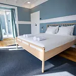 Vago Alcantara Bed & Breakfast