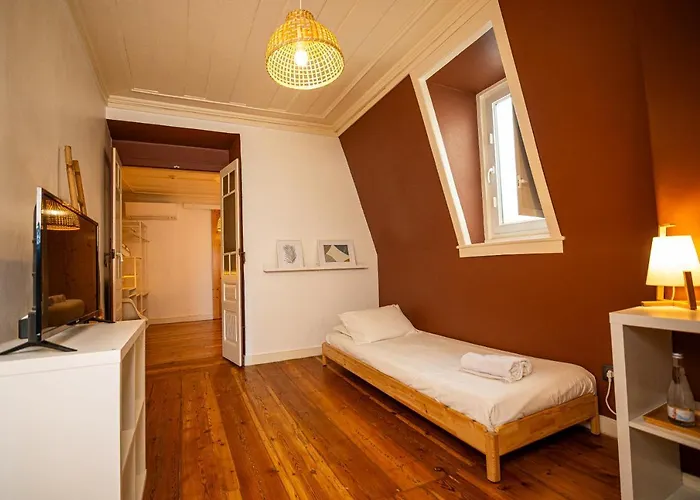 Vago Alcântara Lisboa