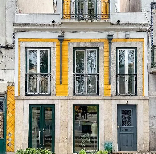 Alojamento de Acomodação e Pequeno-almoço Vago Alcântara 3*