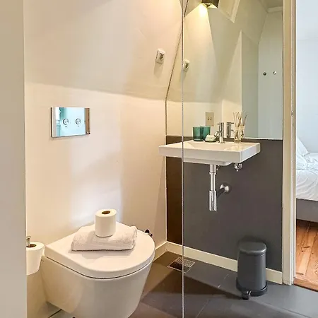 Bed & Breakfast Vago Alcantara Lissabon